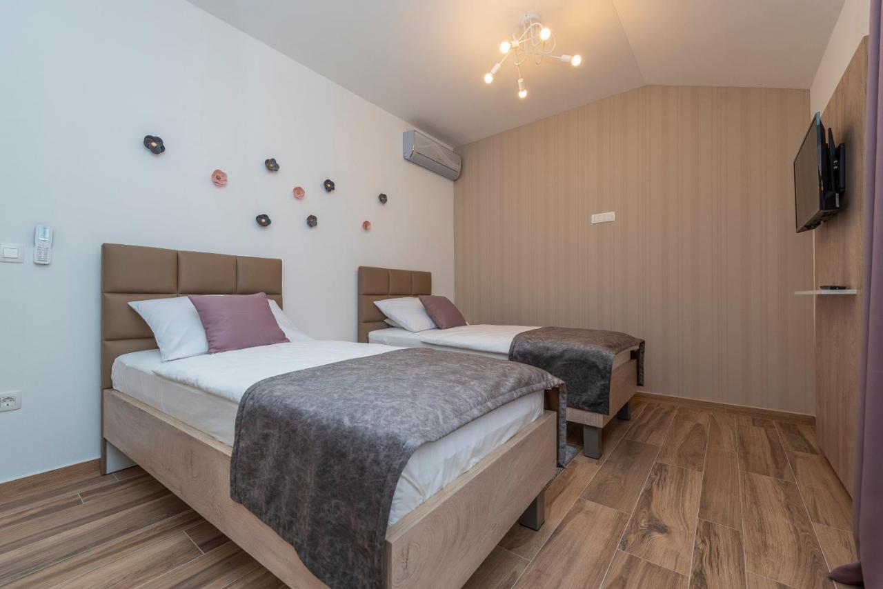 Luxury Apartments - La Vir 1 & 2 Zewnętrze zdjęcie