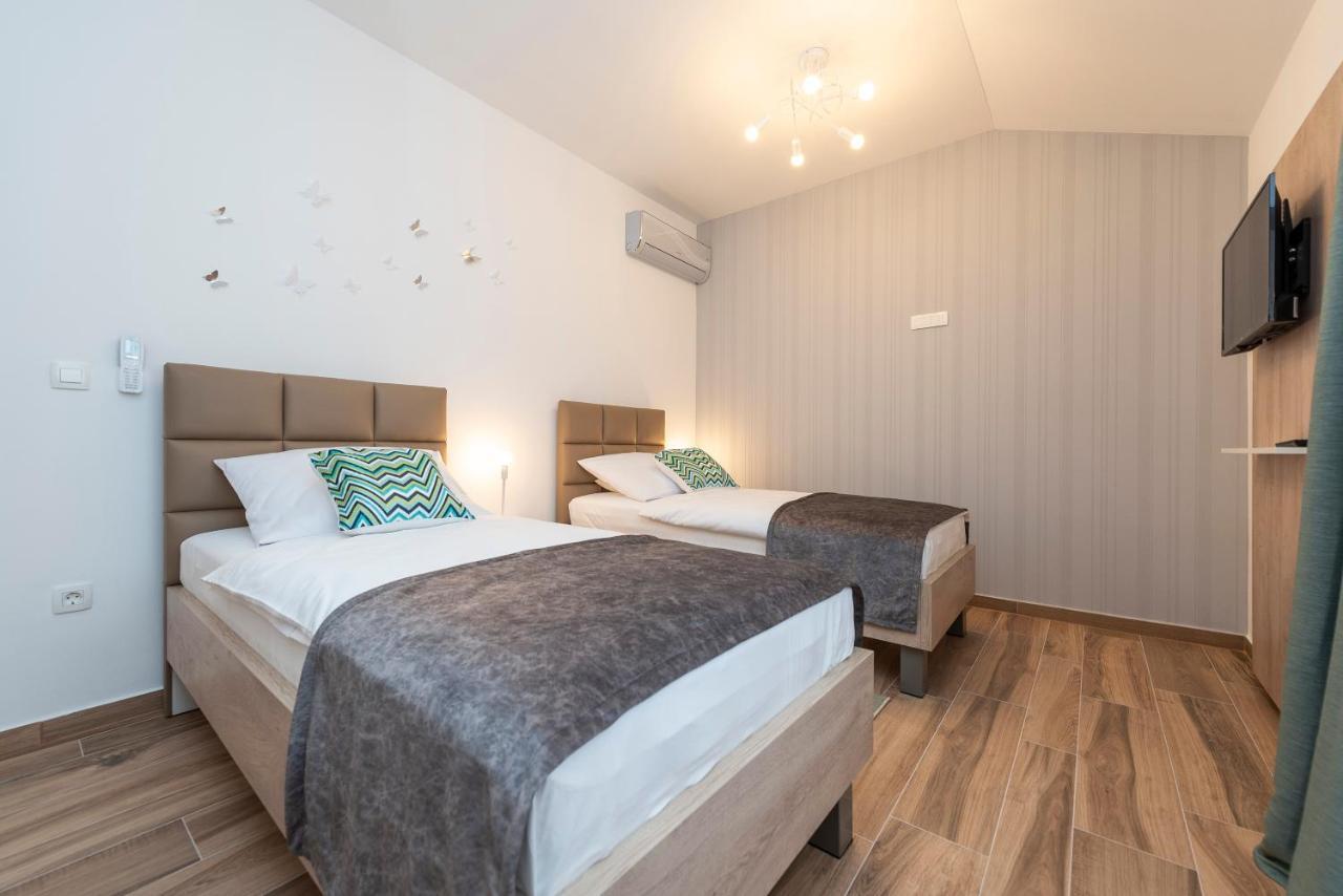 Luxury Apartments - La Vir 1 & 2 Zewnętrze zdjęcie
