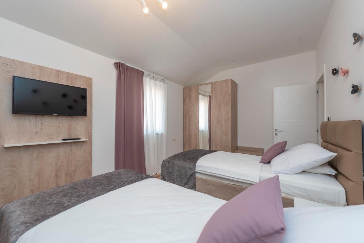 Luxury Apartments - La Vir 1 & 2 Zewnętrze zdjęcie