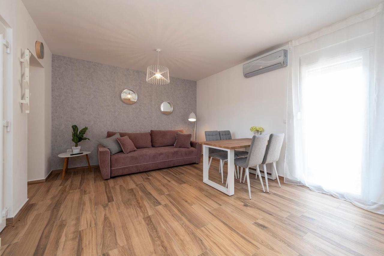 Luxury Apartments - La Vir 1 & 2 Zewnętrze zdjęcie
