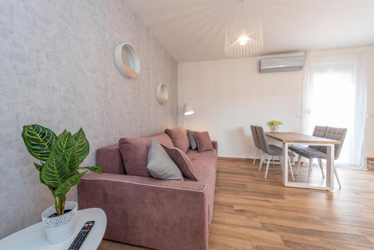 Luxury Apartments - La Vir 1 & 2 Zewnętrze zdjęcie