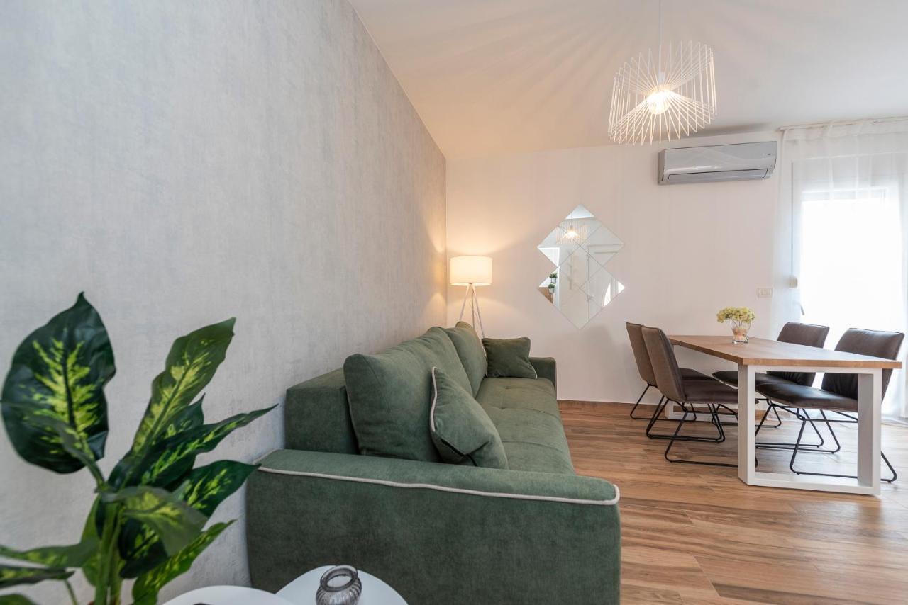 Luxury Apartments - La Vir 1 & 2 Zewnętrze zdjęcie